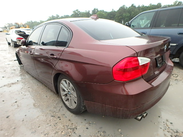 WBAVB13576PT04520 - 2006 BMW 325 I MAROON photo 3