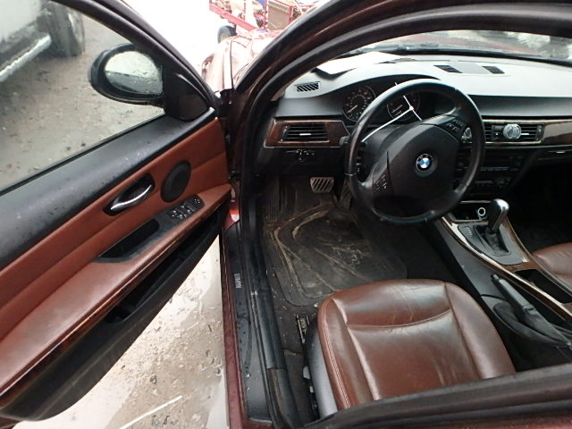 WBAVB13576PT04520 - 2006 BMW 325 I MAROON photo 9