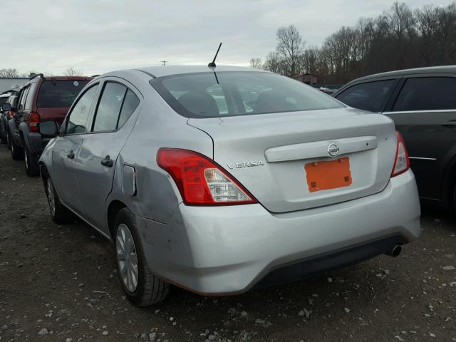 3N1CN7AP6GL907550 - 2016 NISSAN VERSA S SILVER photo 3