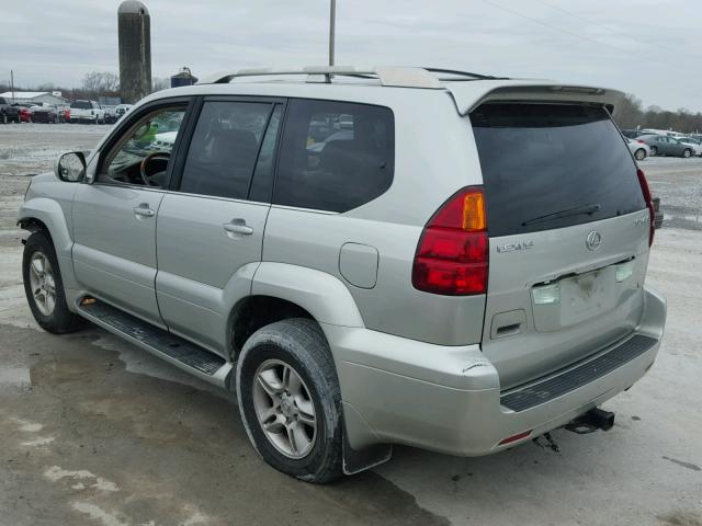 JTJBT20XX30014031 - 2003 LEXUS GX 470 SILVER photo 3