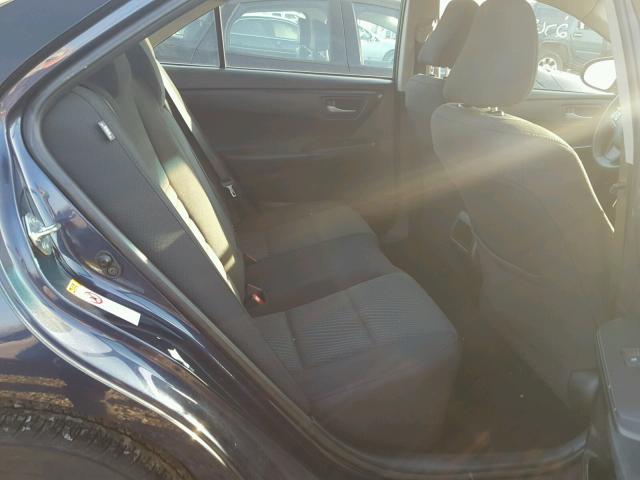 4T1BF1FK3GU537983 - 2016 TOYOTA CAMRY LE ლურჯი ფოტო 6