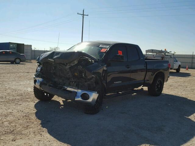 5TFRV54118X065385 - 2008 TOYOTA TUNDRA DOU BLACK photo 2