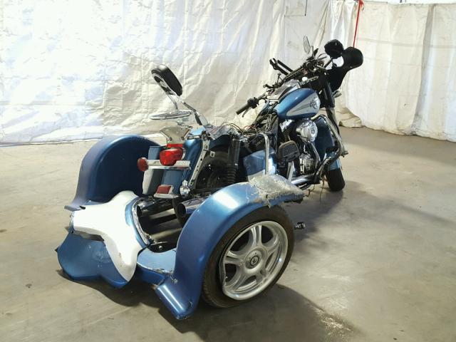 1HD1FCW105Y600173 - 2005 HARLEY-DAVIDSON FLHTCUI BLUE photo 4