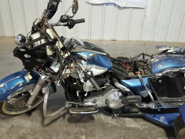 1HD1FCW105Y600173 - 2005 HARLEY-DAVIDSON FLHTCUI BLUE photo 9