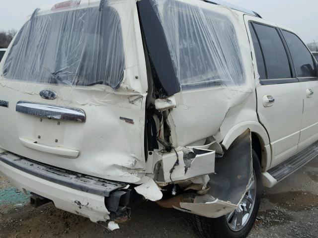 1FMFU20558LA56320 - 2008 FORD EXPEDITION WHITE photo 9