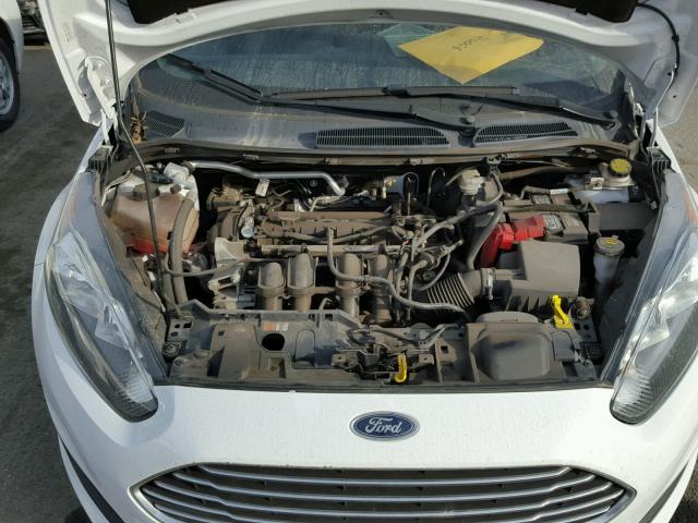 3FADP4TJ9FM115295 - 2015 FORD FIESTA S WHITE photo 7