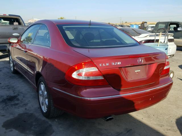 WDBTJ65J44F080676 - 2004 MERCEDES-BENZ CLK 320C RED photo 3