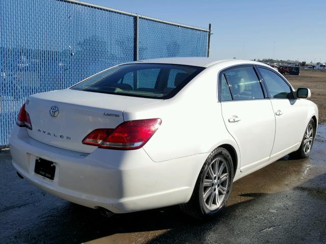 4T1BK36BX7U245240 - 2007 TOYOTA AVALON XL WHITE photo 4