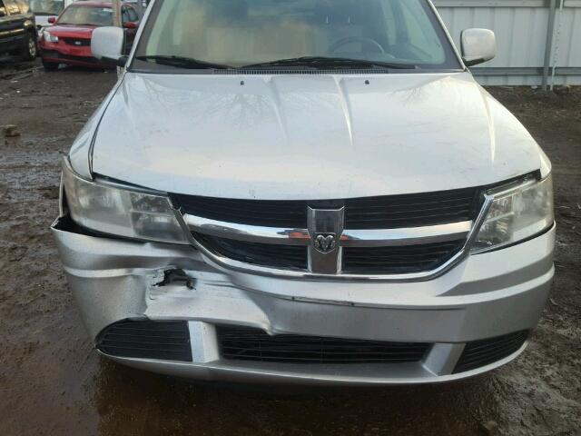 3D4GG57V69T176742 - 2009 DODGE JOURNEY SX SILVER photo 9