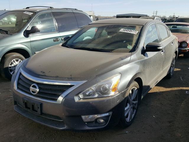 1N4BL3APXDN460715 - 2013 NISSAN ALTIMA 3.5 SILVER photo 2