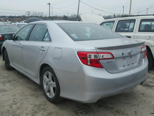 4T1BF1FK4CU108846 - 2012 TOYOTA CAMRY BASE SILVER photo 3