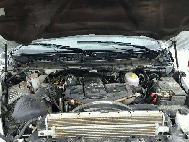 3C6UR5ML6HG781632 - 2017 RAM 2500 SLT WHITE photo 7