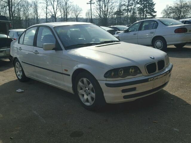 WBAAM3345YCA89342 - 2000 BMW 323 I WHITE photo 1