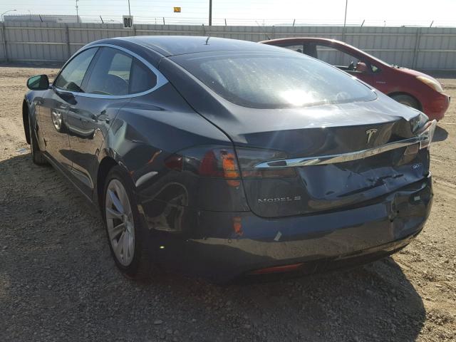 5YJSA1E29GF146060 - 2016 TESLA MODEL S GRAY photo 3