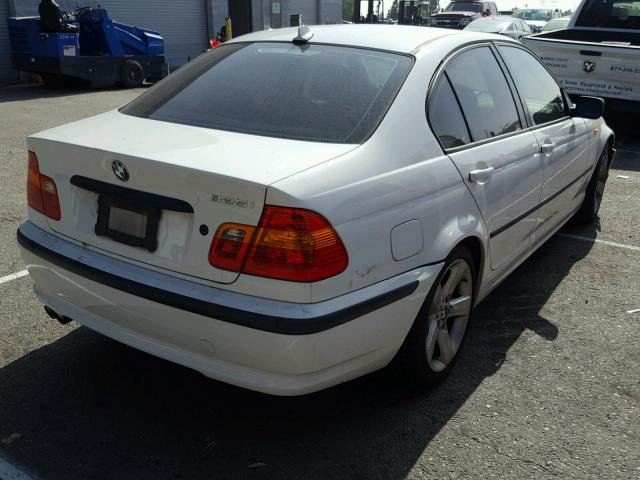 WBAAZ33455KW75619 - 2005 BMW 325 IS SUL WHITE photo 4