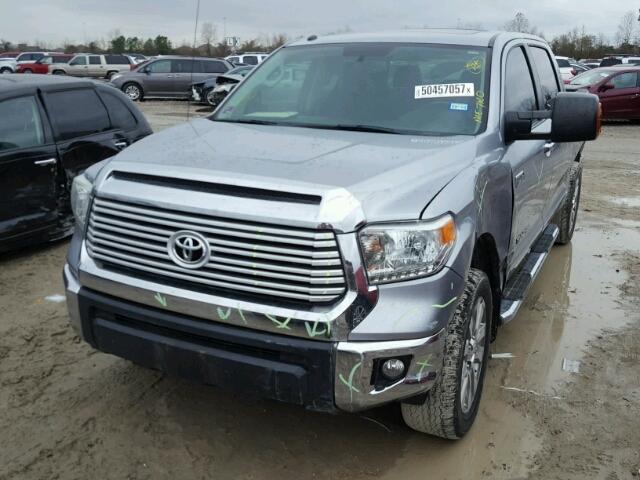 5TFHW5F1XEX326403 - 2014 TOYOTA TUNDRA CRE SILVER photo 2