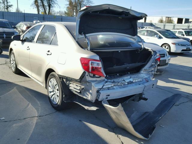 4T1BD1FK8DU070335 - 2013 TOYOTA CAMRY HYBR GRAY photo 3