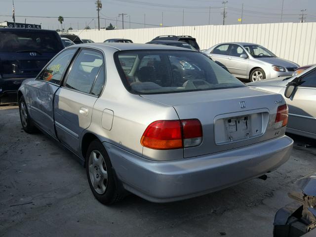 2HGEJ8640WH528283 - 1998 HONDA CIVIC EX SILVER photo 3