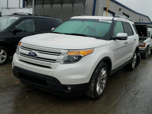 1FMHK7F84BGA79620 - 2011 FORD EXPLORER L WHITE photo 2