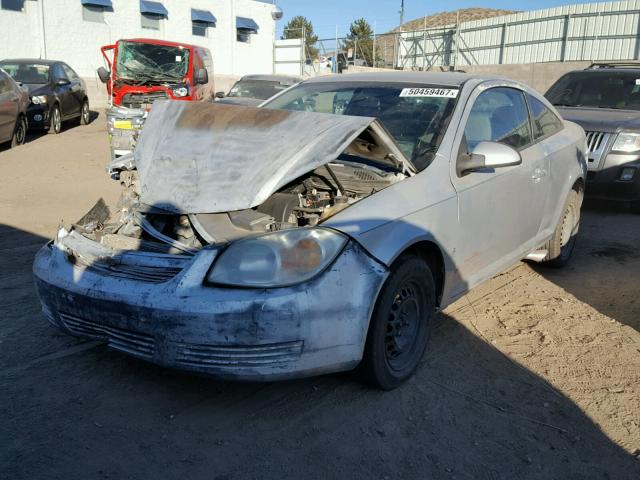 1G1AK18F587308113 - 2008 CHEVROLET COBALT LS SILVER photo 2