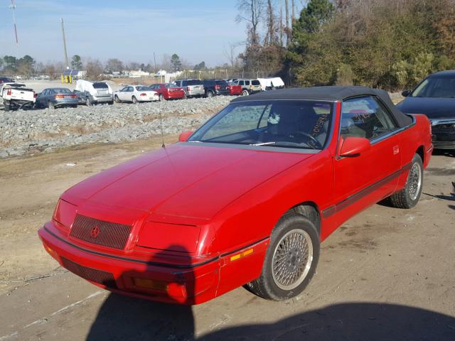 1C3XJ4530MG146356 - 1991 CHRYSLER LEBARON RED photo 2