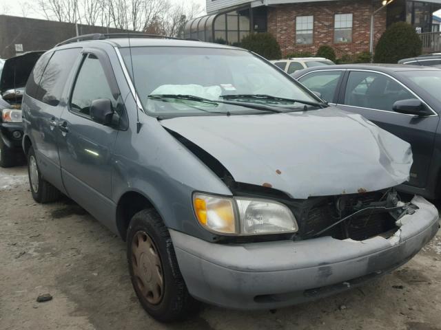 4T3ZF13C0WU037765 - 1998 TOYOTA SIENNA LE TEAL photo 1