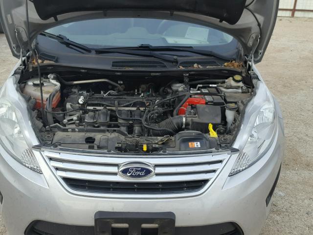 3FADP4BJ4DM158862 - 2013 FORD FIESTA SE SILVER photo 7