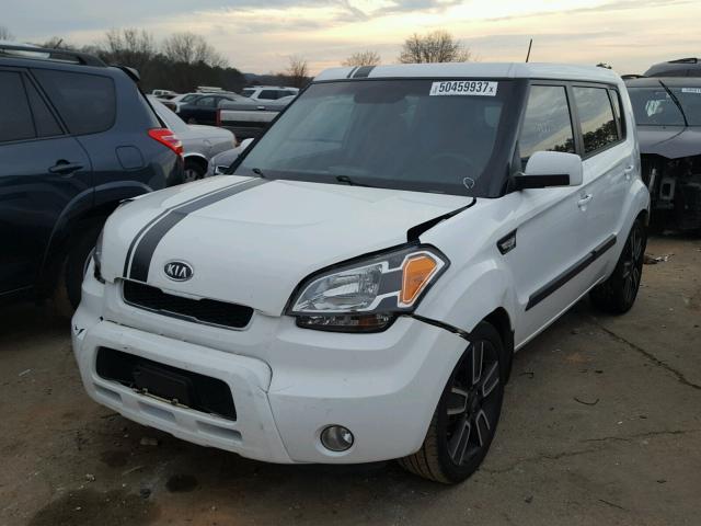 KNDJT2A20B7727317 - 2011 KIA SOUL + WHITE photo 2