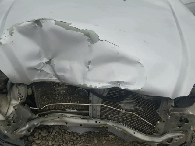 2HGEJ6617XH524159 - 1999 HONDA CIVIC BASE SILVER photo 7