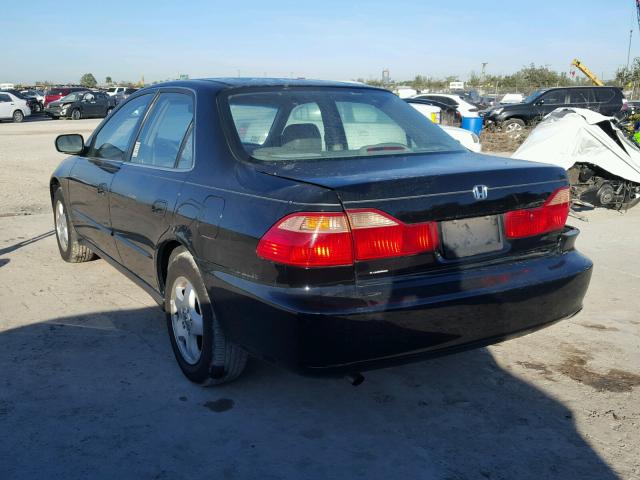 1HGCG1659XA044683 - 1999 HONDA ACCORD EX BLACK photo 3