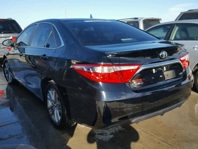 4T1BF1FK1HU794920 - 2017 TOYOTA CAMRY LE BLACK photo 3