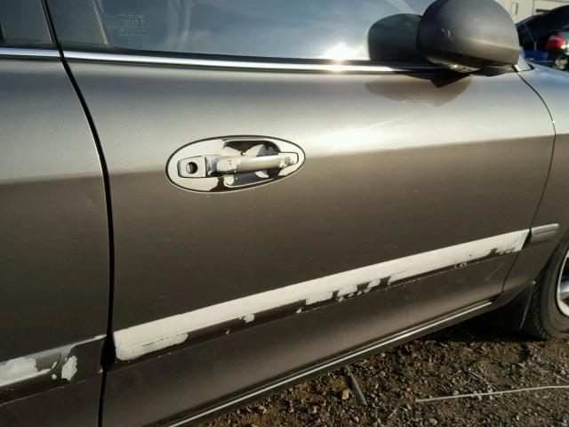 KNAGD126015023984 - 2001 KIA OPTIMA MAG GRAY photo 9