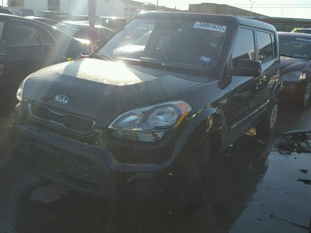 KNDJT2A57D7525328 - 2013 KIA SOUL BLACK photo 2