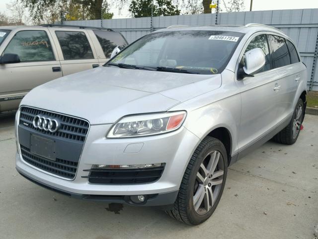 WA1BY74L57D074722 - 2007 AUDI Q7 3.6 QUA SILVER photo 2