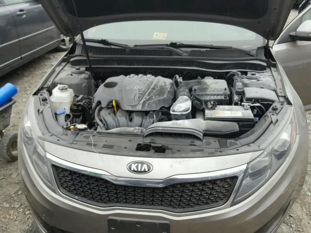 5XXGM4A77DG232069 - 2013 KIA OPTIMA LX SILVER photo 7