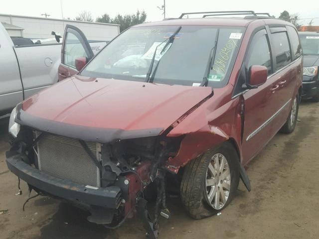 2C4RC1BGXDR802470 - 2013 CHRYSLER TOWN & COU MAROON photo 2