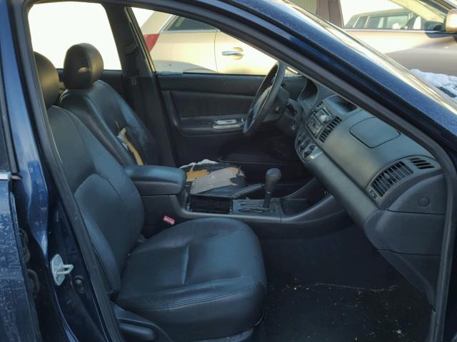 4T1BF32K72U504141 - 2002 TOYOTA CAMRY LE 蓝色 照片 5