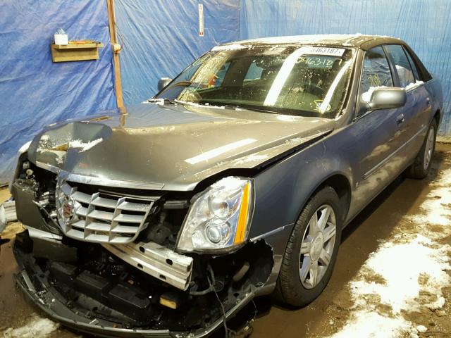 1G6KD57Y17U227371 - 2007 CADILLAC DTS GRAY photo 2