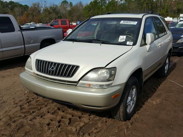 JT6GF10U1Y0069465 - 2000 LEXUS RX 300 WHITE photo 2