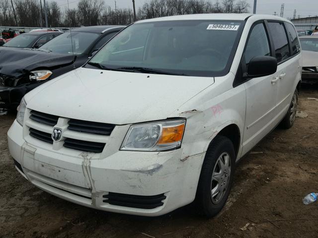 2D4RN4DE1AR478363 - 2010 DODGE GRAND CARA WHITE photo 2