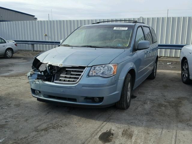 2A8HR54189R515767 - 2009 CHRYSLER TOWN & COU BLUE photo 2