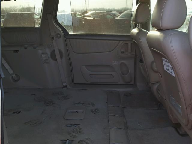 5TDBA22C34S025812 - 2004 TOYOTA SIENNA XLE GOLD photo 6