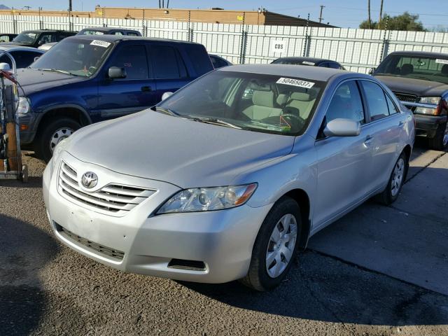 4T1BK46K57U511379 - 2007 TOYOTA CAMRY NEW SILVER photo 2