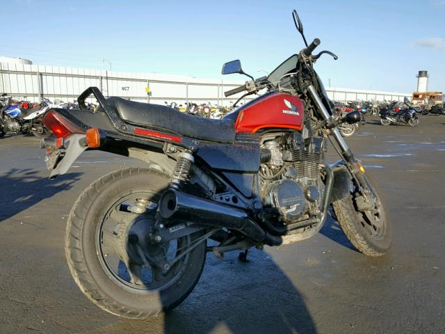 JH2RC2004GM200481 - 1986 HONDA CB700 SC RED photo 4