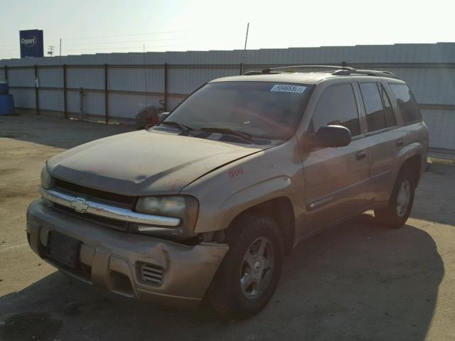 1GNDS13S432125758 - 2003 CHEVROLET TRAILBLAZE BROWN photo 2