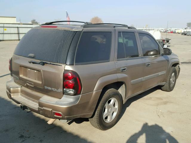 1GNDS13S432125758 - 2003 CHEVROLET TRAILBLAZE BROWN photo 4