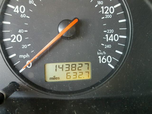 WVWPD23B5YP433652 - 2000 VOLKSWAGEN PASSAT GLX SILVER photo 8