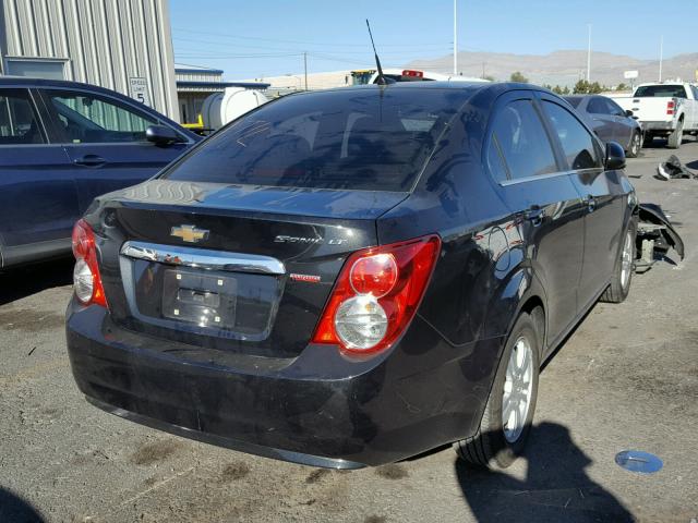 1G1JC5SBXD4146100 - 2013 CHEVROLET SONIC LT BLACK photo 4