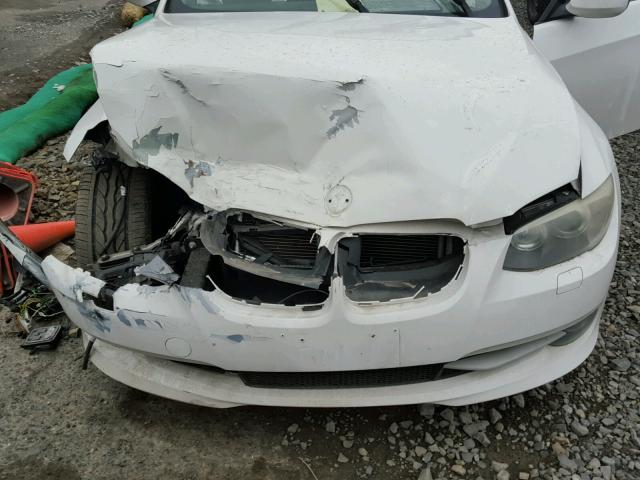 WBAKF9C5XBE247368 - 2011 BMW 335 XI WHITE photo 7