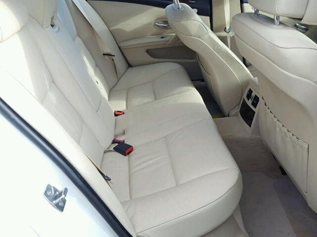WBANV1C5XAC445833 - 2010 BMW 528 XI Beyaz fotoğraf 6